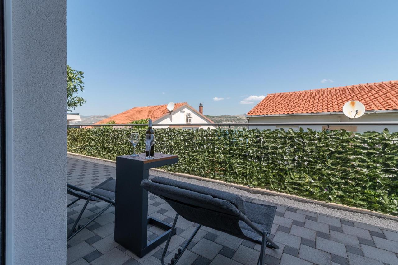 Delux Apartment Eva Trogir Exterior photo
