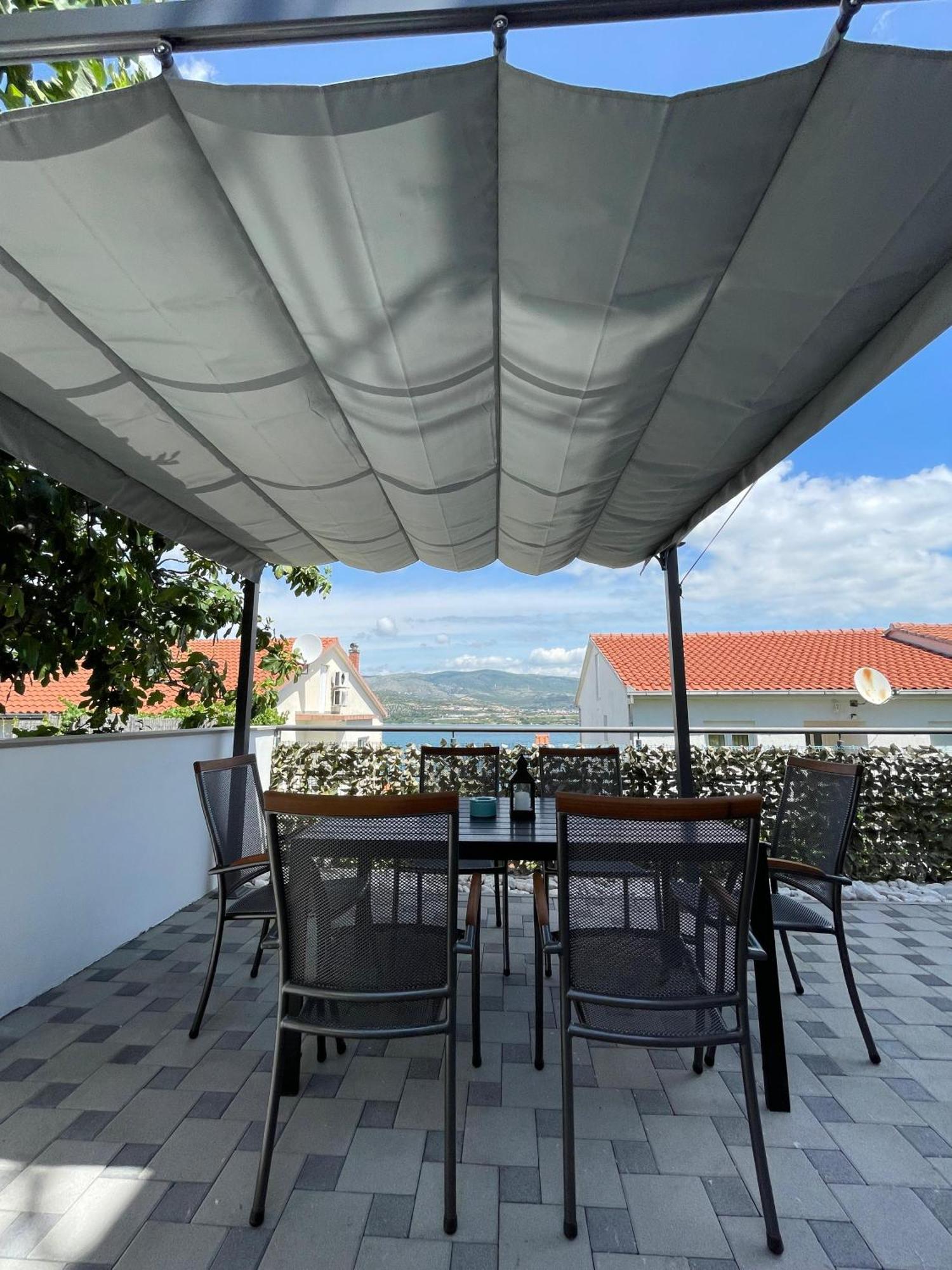 Delux Apartment Eva Trogir Exterior photo